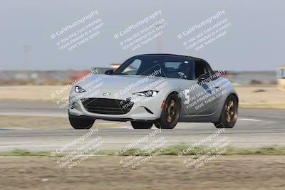 media/Oct-18-2025-Speed Ventures (Sat) [[8b3b7cf525]]/Orange/Session 1 (Sweeper)/